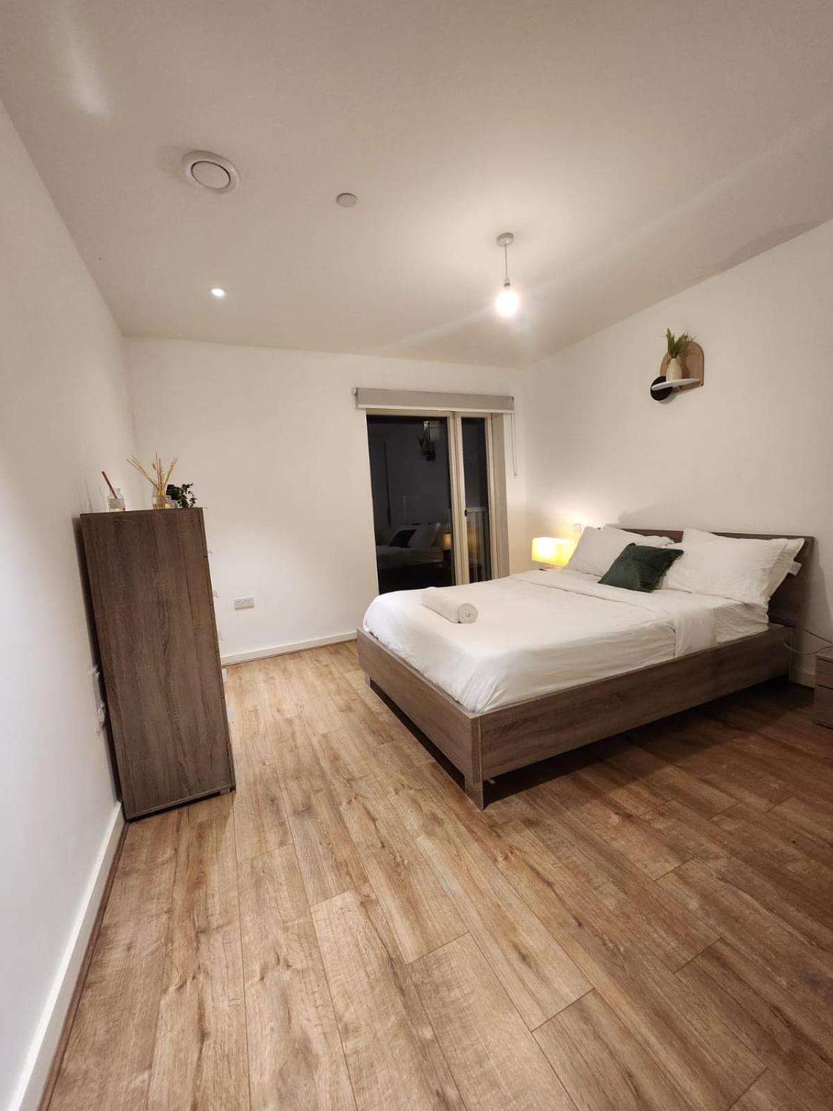 Kaf Luxury Apartment ロンドン エクステリア 写真